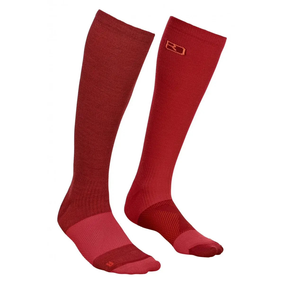 Ortovox Chaussettes de compression femme Ortovox Tour Compression Socks dark blood
